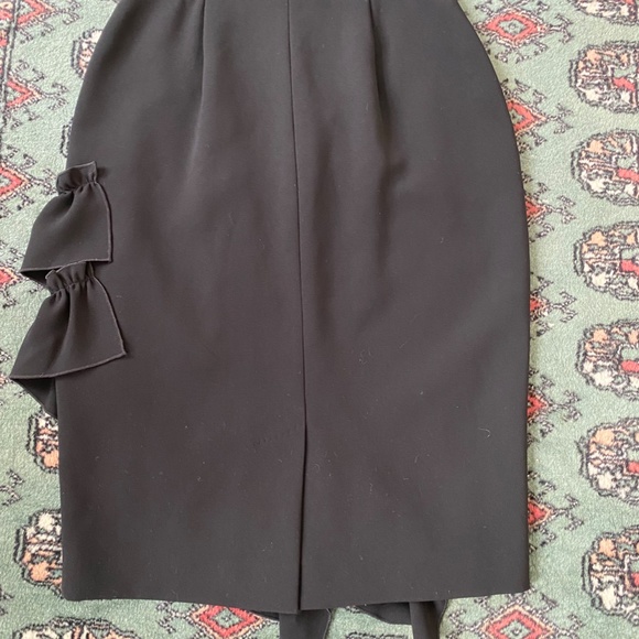 MaxMara Eles ruffled pencil skirt made in Italy - Picture 11 of 13